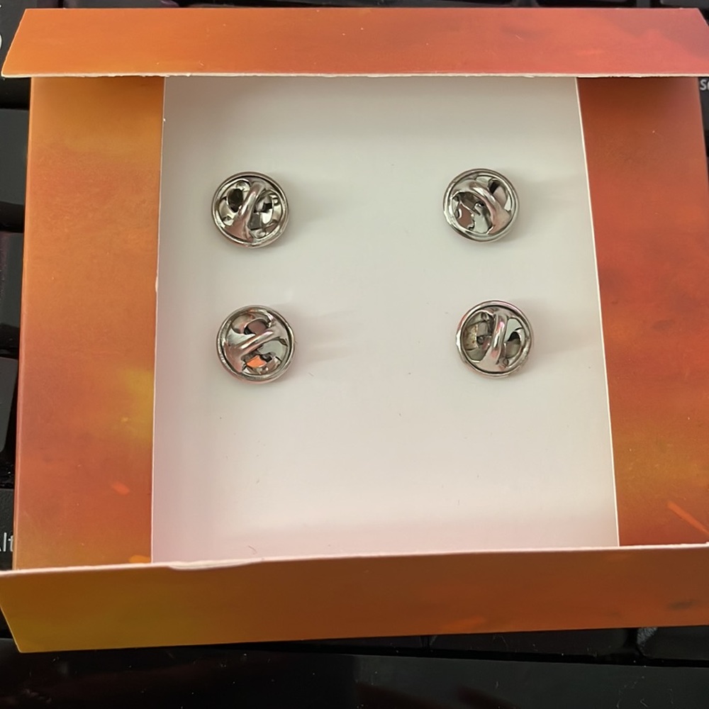 NETFLIX YASUKE PIN SET - Picture 4 of 6